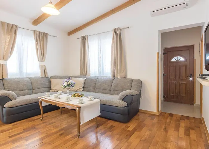 펜션 3 Bedroom Amazing In Sikici *